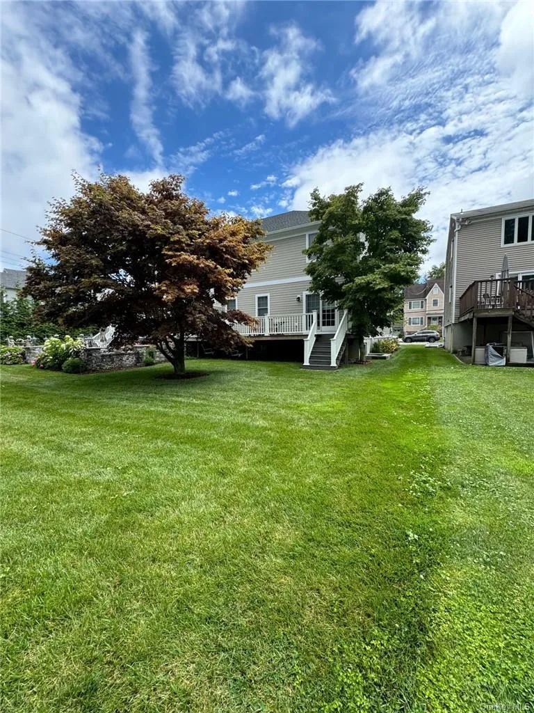 4 Rose Avenue Harrison NY 10528