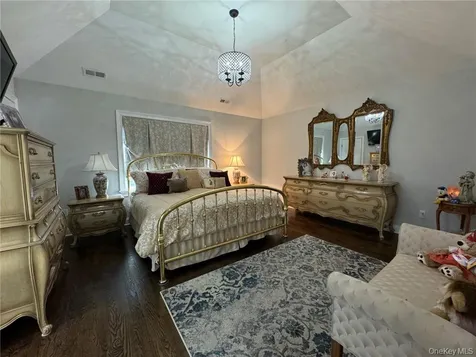 4 Rose Avenue Harrison NY 10528