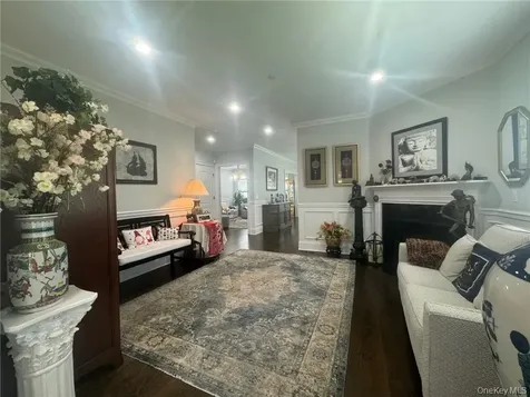 4 Rose Avenue Harrison NY 10528
