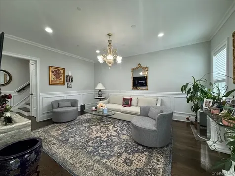 4 Rose Avenue Harrison NY 10528