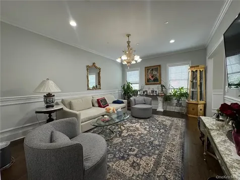 4 Rose Avenue Harrison NY 10528