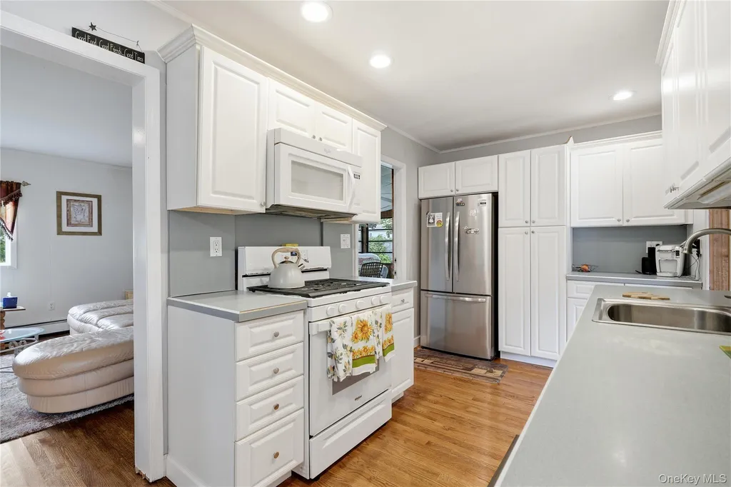 1440 Lincoln Boulevard Bay Shore NY 11706