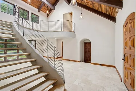 36 Spring Street Cold Spring Harbor NY 11724