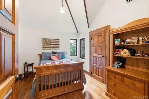 36 Spring Street Cold Spring Harbor NY 11724