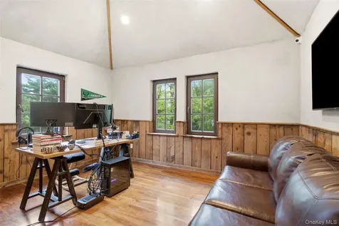 36 Spring Street Cold Spring Harbor NY 11724