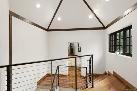 36 Spring Street Cold Spring Harbor NY 11724