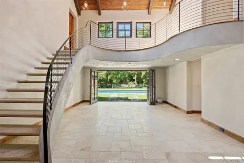 36 Spring Street Cold Spring Harbor NY 11724