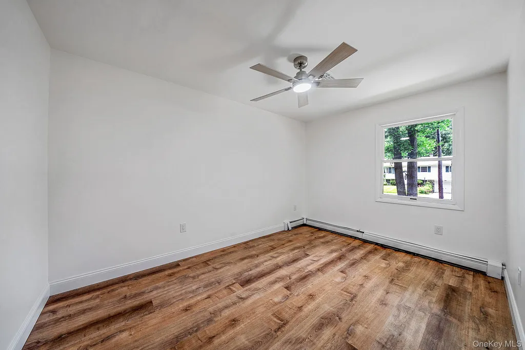 94 Crestwood Boulevard Poughkeepsie NY 12603