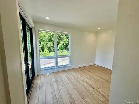 32 Brook Lane Cortlandt Manor NY 10567
