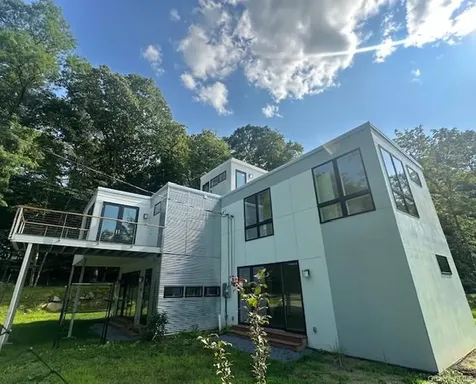 32 Brook Lane Cortlandt Manor NY 10567