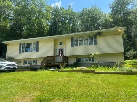 60 Highland Lake Road Eldred NY 12732