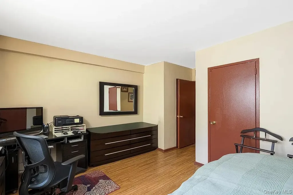 2925 W 5th Street Brooklyn NY 11224