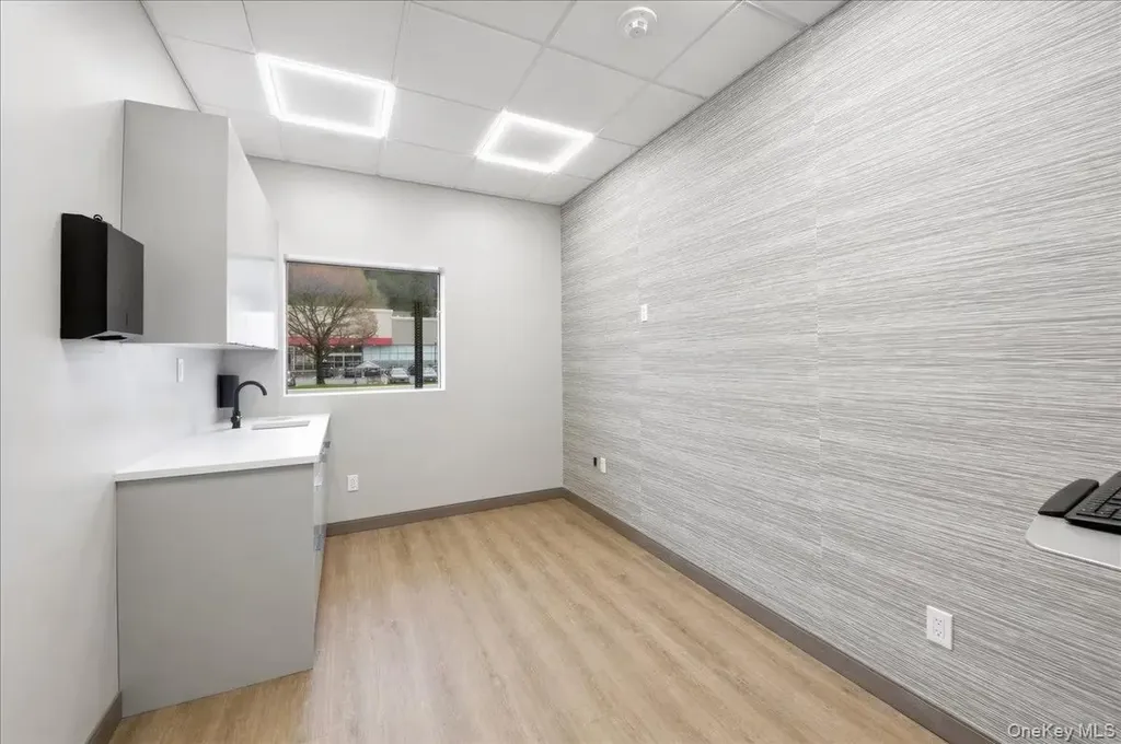 860 Central Park Avenue Scarsdale NY 10583