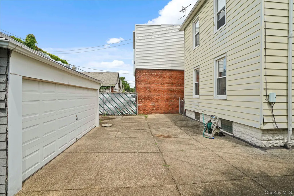 1550 E 54th Street Brooklyn NY 11234