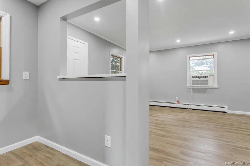 26 Woodland Street Ronkonkoma NY 11779