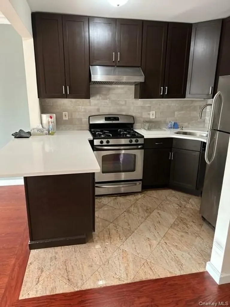 2580 38th Street Astoria NY 11103