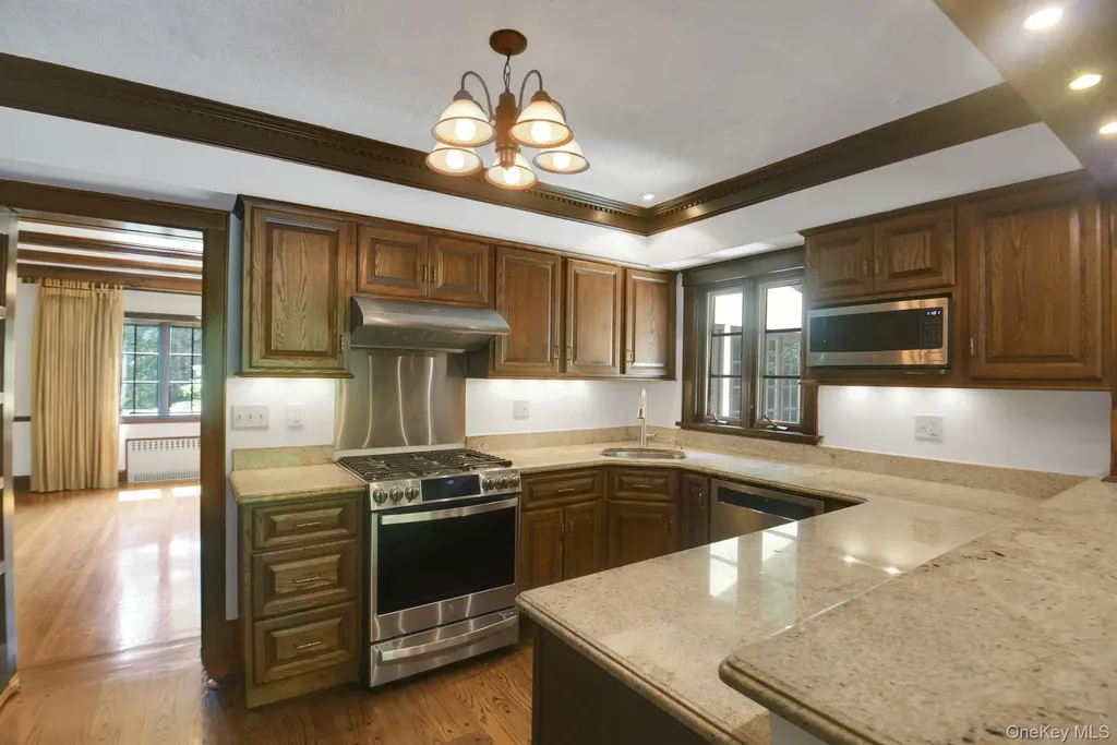 46 Fenimore Road Scarsdale NY 10583