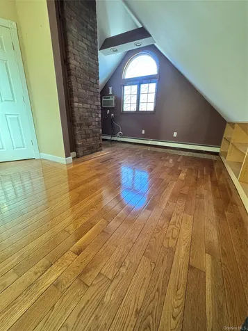 37 Spray Lane Hicksville NY 11801