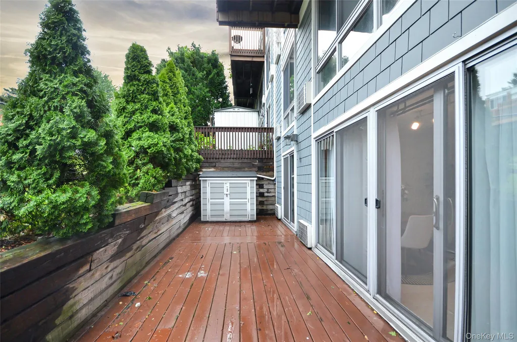 397 N Broadway Yonkers NY 10701