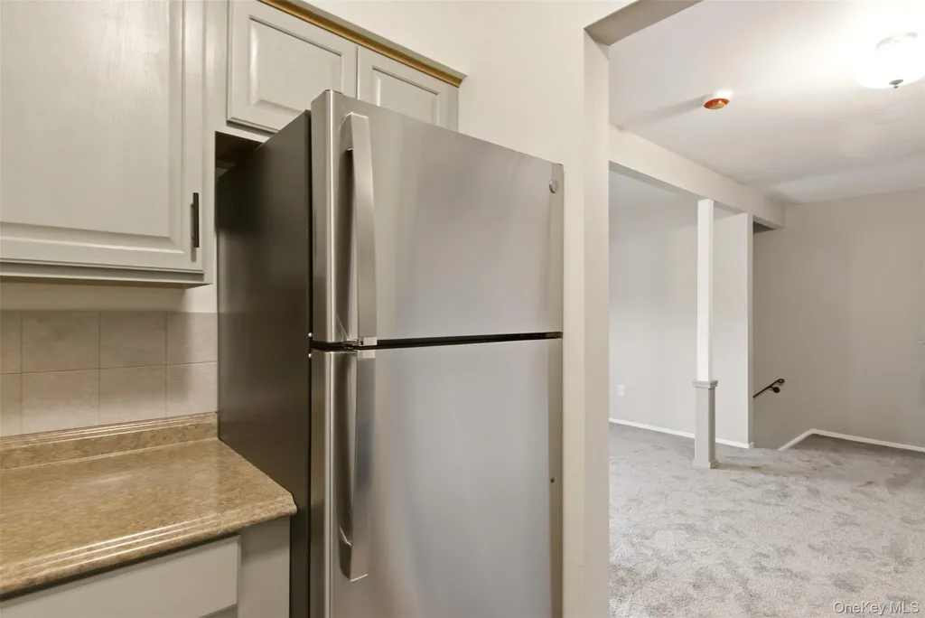 58 Bailey Court Middle Island NY 11953