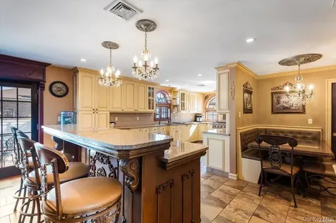 163-27 95th Street Howard Beach NY 11414