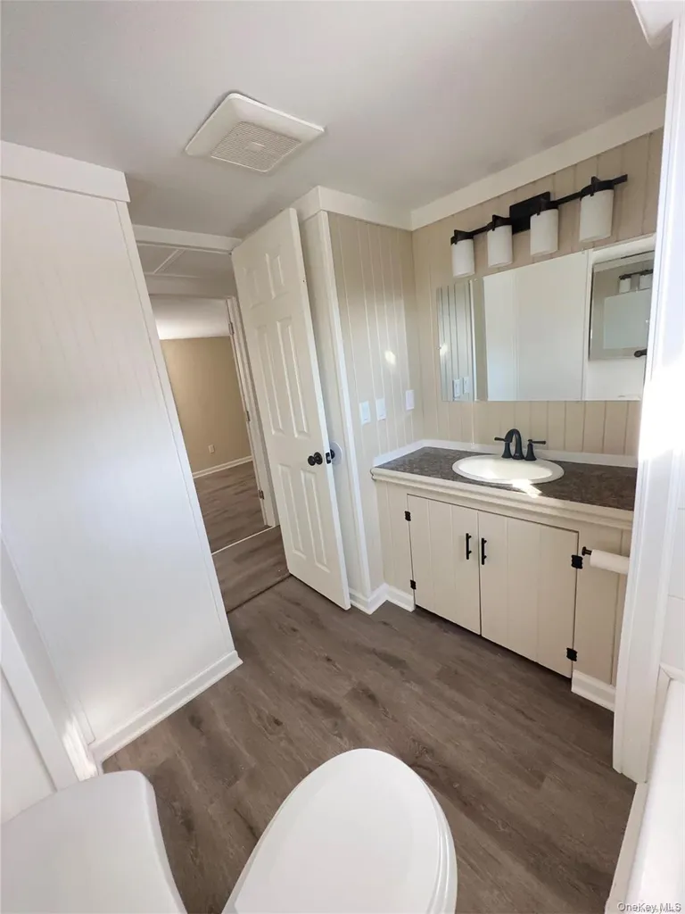150 Main St. Unit 57 Islip NY 11751