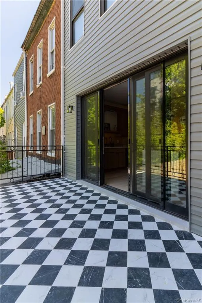 1231 Putnam Avenue Brooklyn NY 11221