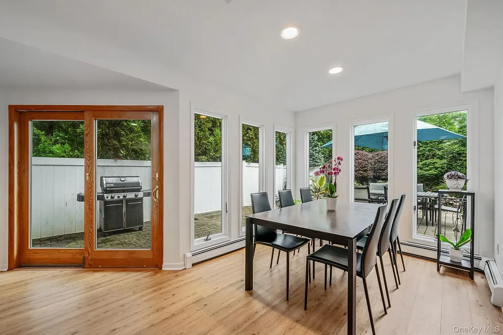2 Sagamore Way N Jericho NY 11753