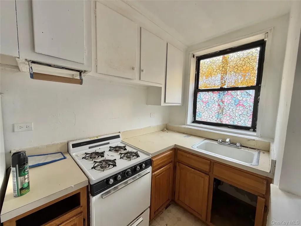 141-05 Northern Boulevard Bayside NY 11361