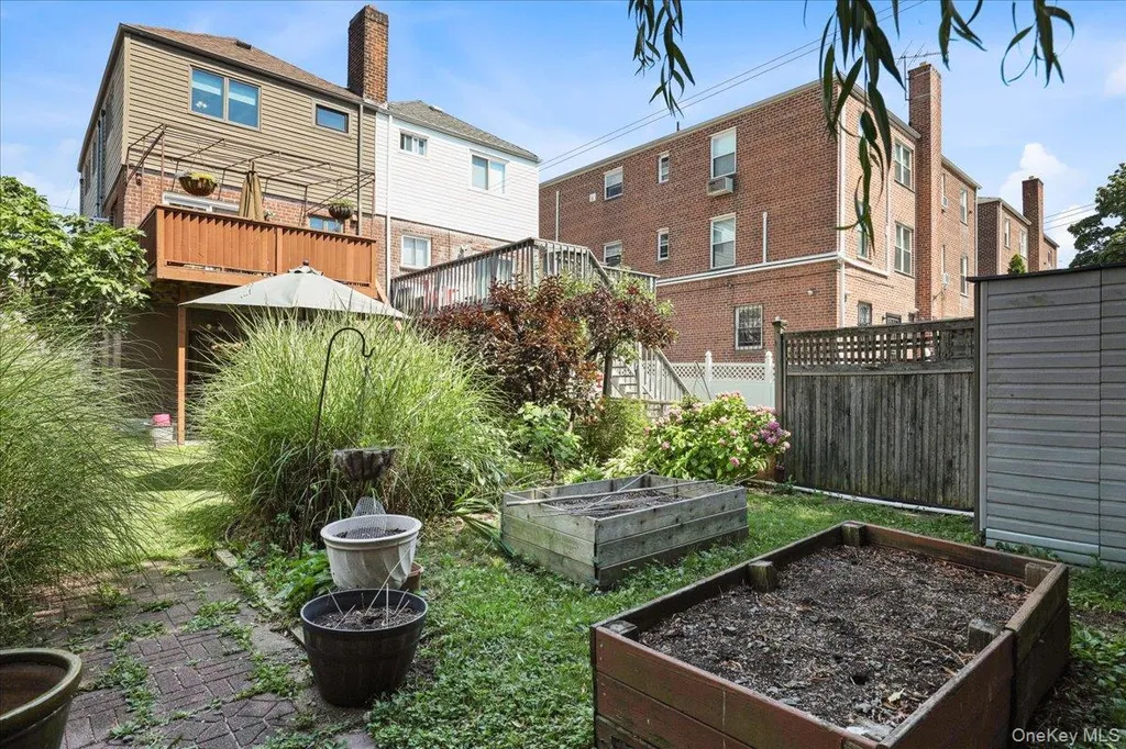 1415 Reed Place Bronx NY 10465
