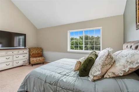1404 Scarborough Drive Brewster NY 10509