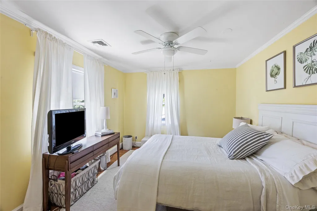 75 Bulson Road Rockville Centre NY 11570