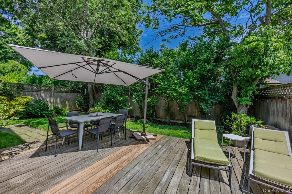 75 Bulson Road Rockville Centre NY 11570