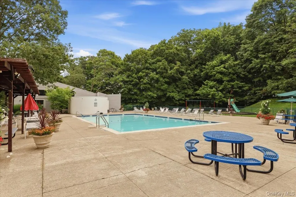 208 Harris Road Bedford Hills NY 10507