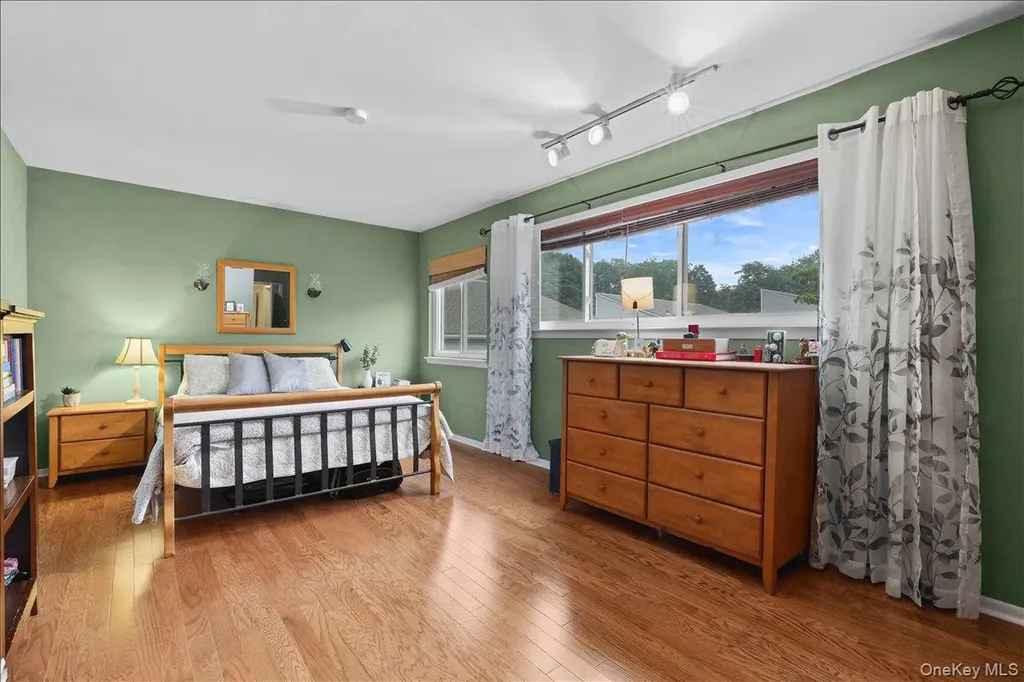 208 Harris Road Bedford Hills NY 10507