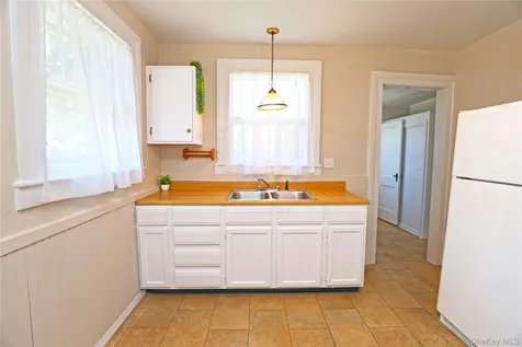 49 Corlies Avenue Poughkeepsie NY 12601