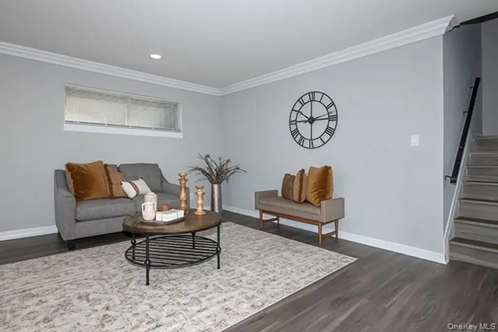 21 Brentwood Road Bay Shore NY 11706