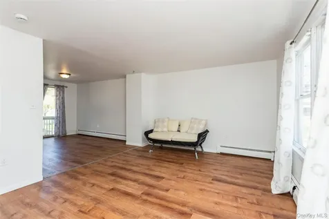 148 Lincoln Avenue New Rochelle NY 10801
