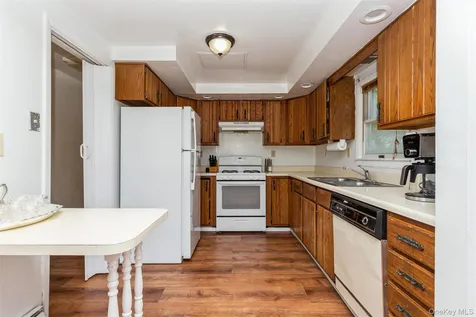 148 Lincoln Avenue New Rochelle NY 10801