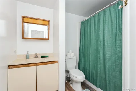 148 Lincoln Avenue New Rochelle NY 10801