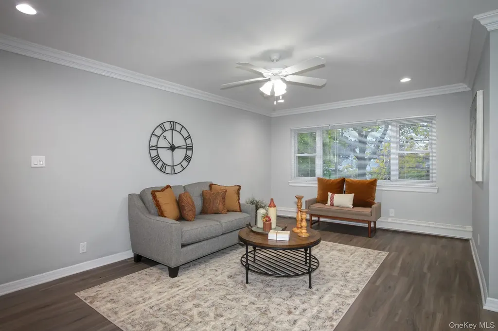92 South Clinton Avenue Bay Shore NY 11706
