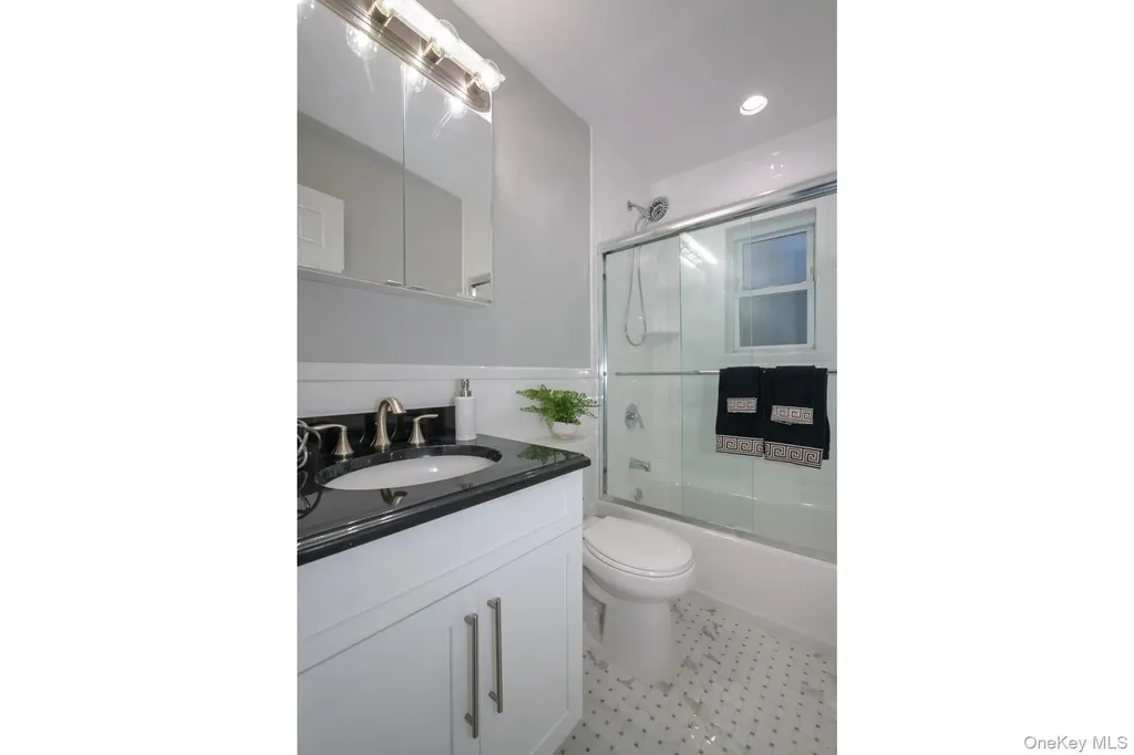 92 South Clinton Avenue Bay Shore NY 11706