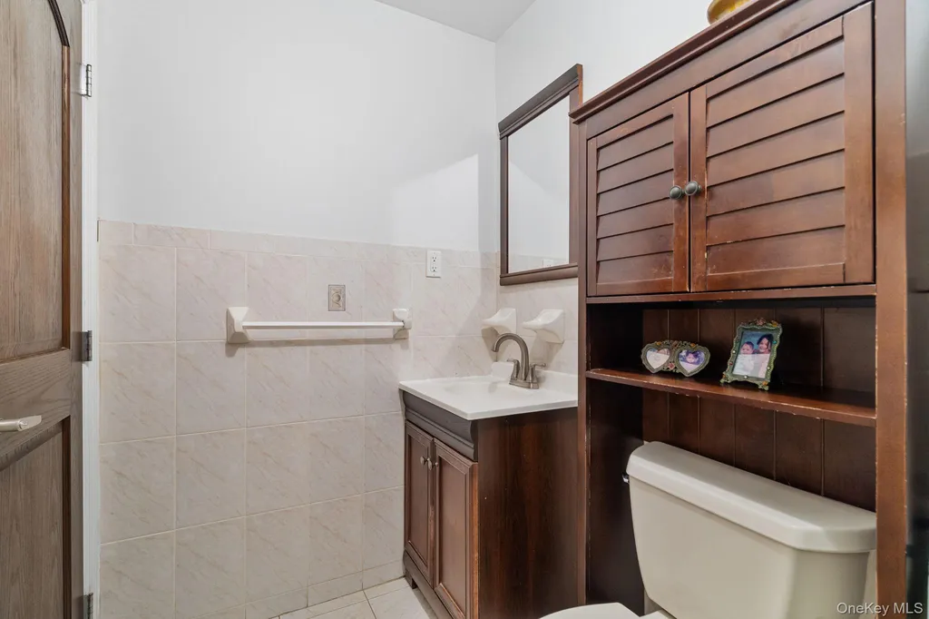 874 Pine Street Brooklyn NY 11208