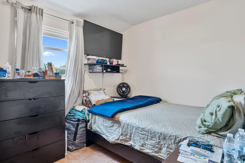 874 Pine Street Brooklyn NY 11208