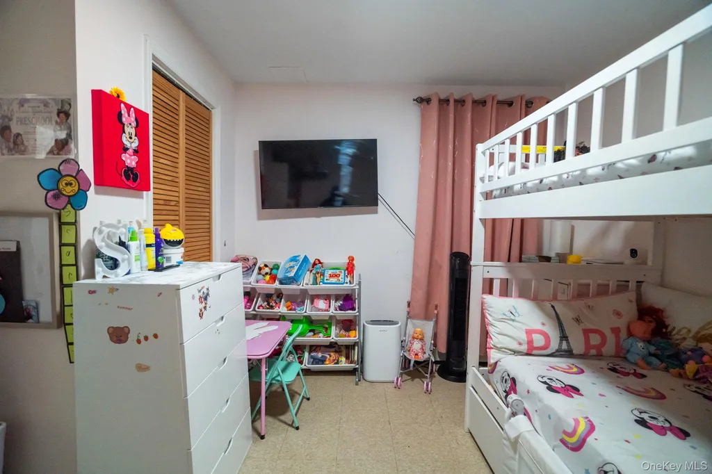 874 Pine Street Brooklyn NY 11208