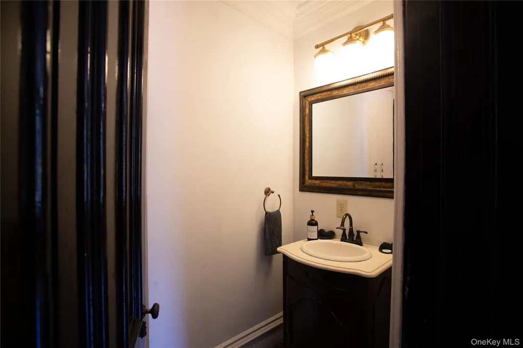 12 Monell Place Beacon NY 12508