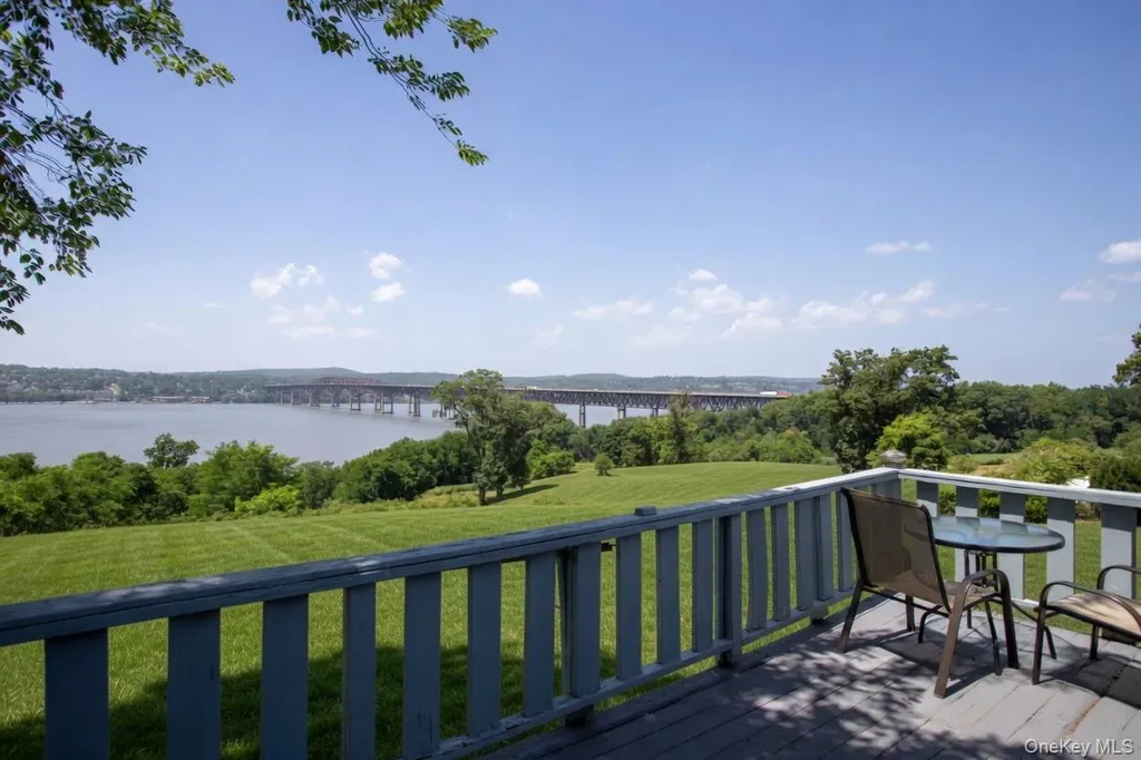 12 Monell Place Beacon NY 12508