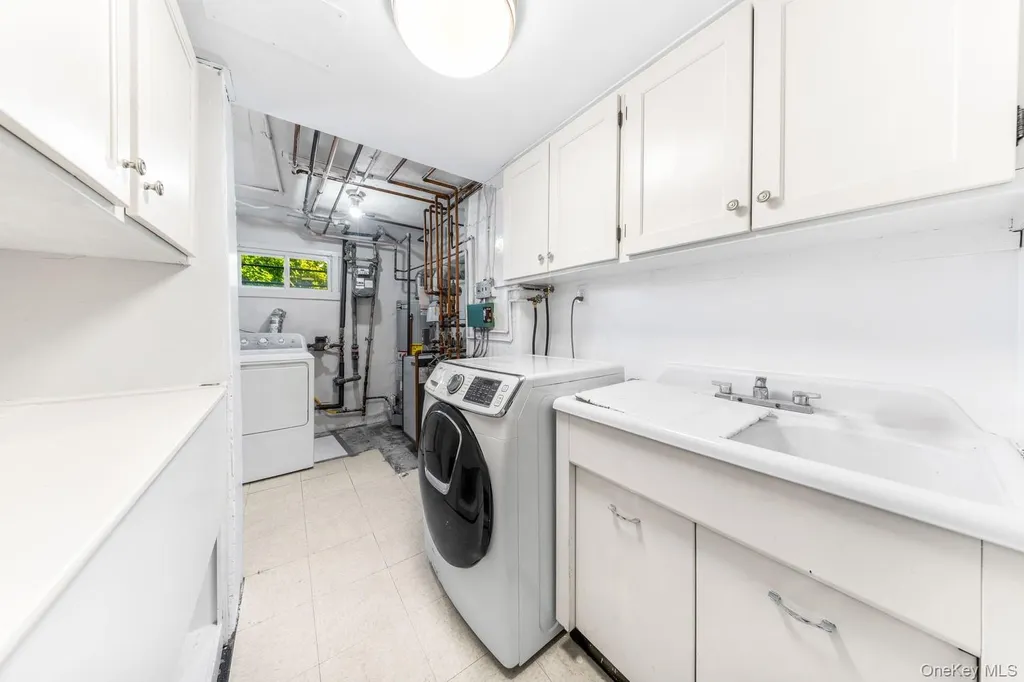 7921 21st Avenue East Elmhurst NY 11370