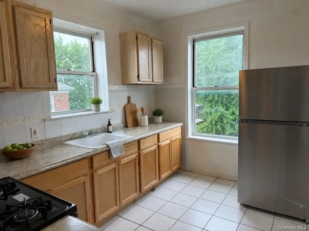 1963 Pilgrim Avenue Bronx NY 10461