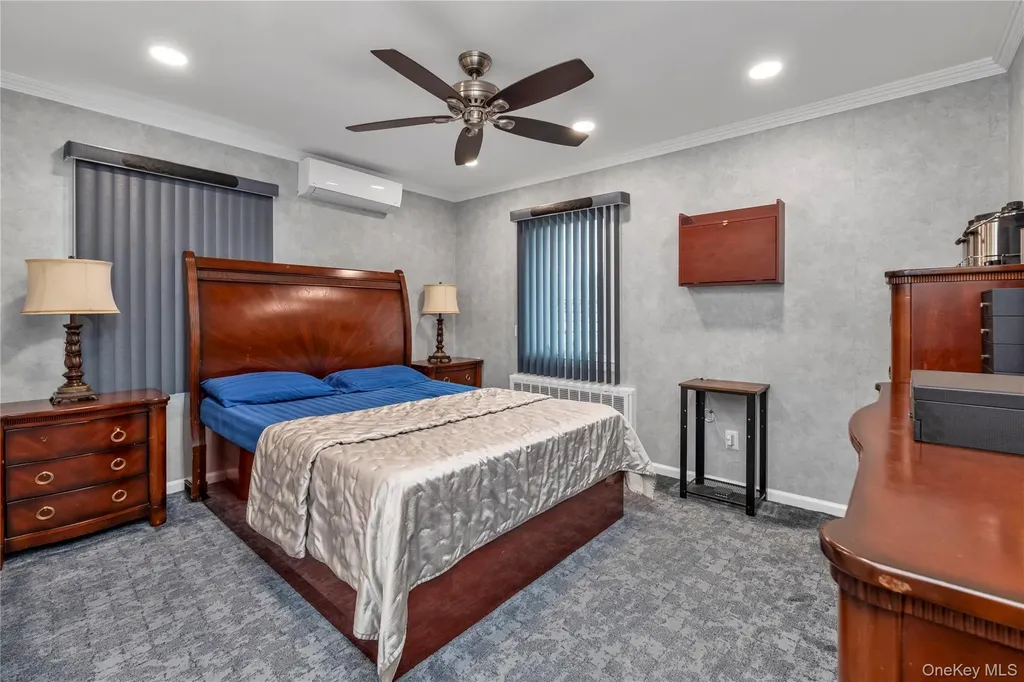 928 N Fletcher Avenue Valley Stream NY 11580